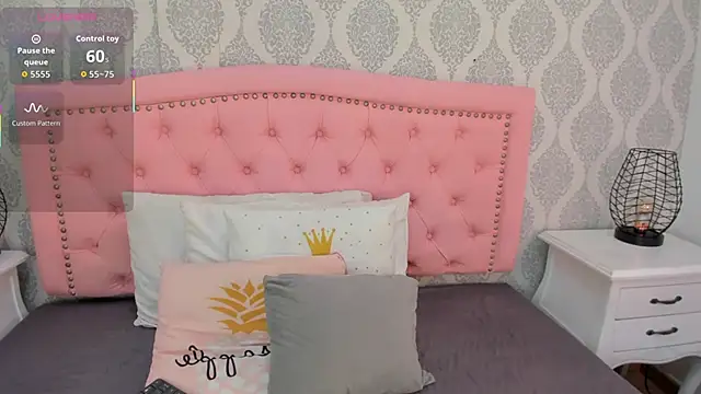 martina rivera  online show from 10/15/25, 12:13