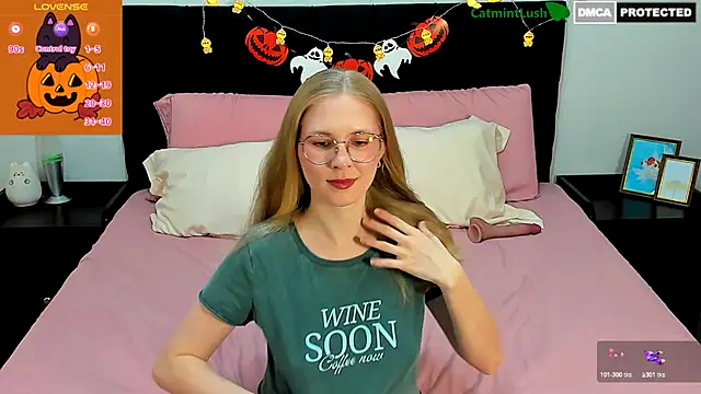 CatmintLush online show from 11/02/25, 11:43