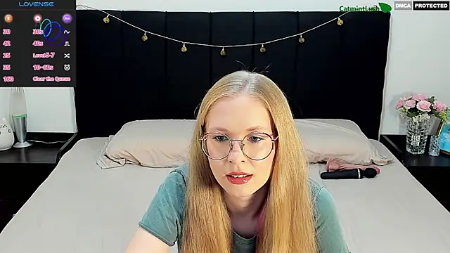 CatmintLush online show from 04/19/26, 11:29
