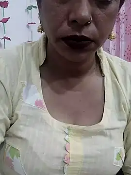 Urmila bhabhii online show from 12/14/25, 03:24