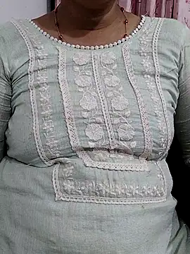 Urmila bhabhii online show from 04/10/26, 03:52