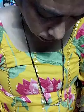 Urmila bhabhii online show from 10/09/25, 02:50