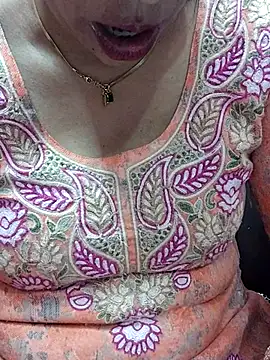 Urmila bhabhii online show from 03/15/25, 05:52