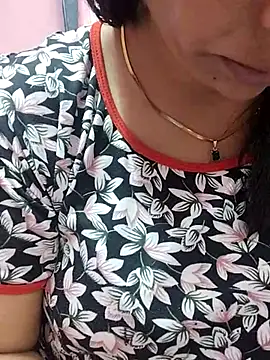 Urmila bhabhii online show from 03/21/25, 02:28