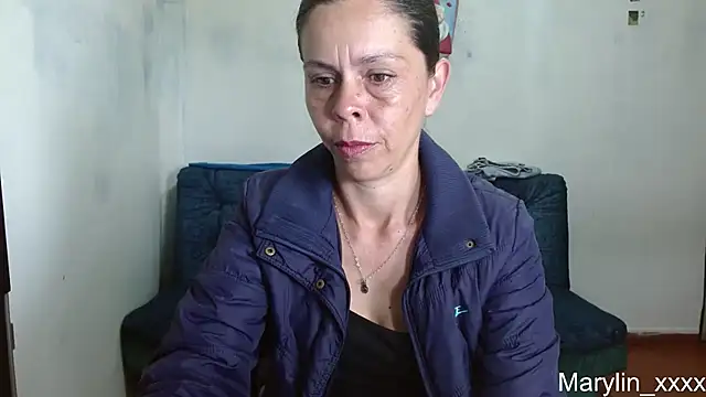 Snapshot of Marilyn_xxxx chatting on 06/12/26, 06:27 Marilyn xxxx online show from 06/12/26, 06:27