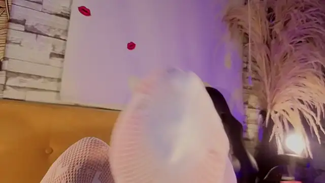 Estrella05  online show from 02/17/26, 05:38