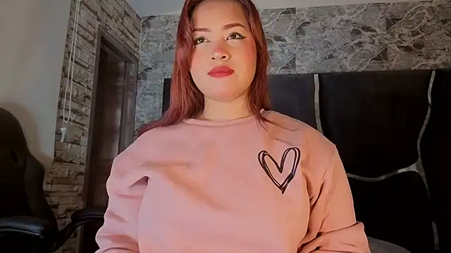 Estrella05  online show from 11/23/25, 04:00