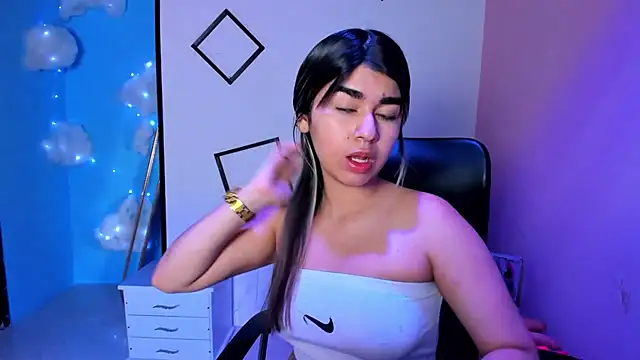 NahomiConnor  online show from 09/19/25, 01:15