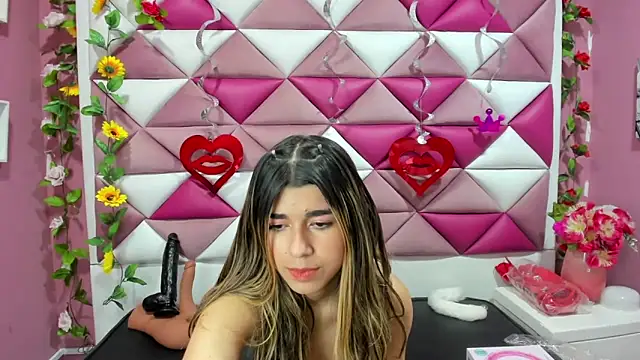 NahomiConnor  online show from 03/08/25, 04:17