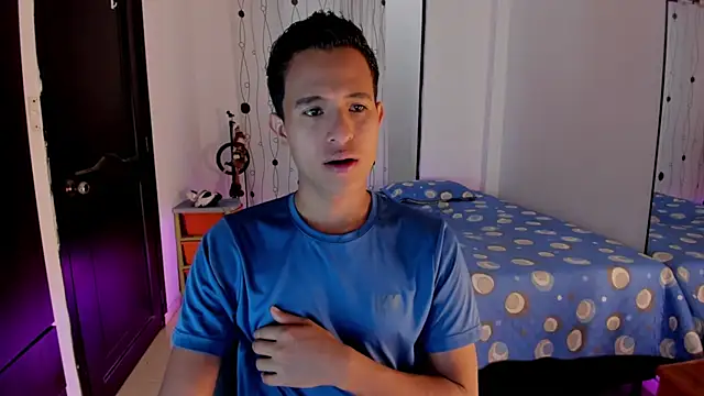 Snapshot of alessandro_wizard chatting on 03/11/25, 01:34 alessandro wizard online show from 03/11/25, 01:34