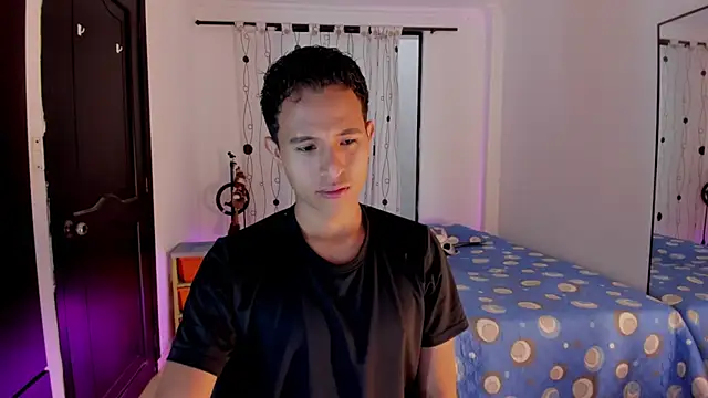 Snapshot of alessandro_wizard chatting on 03/12/25, 01:30 alessandro wizard online show from 03/12/25, 01:30
