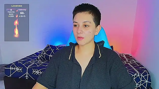 Snapshot of aron_wi chatting on 01/30/25, 07:15 aron wi online show from 01/30/25, 07:15