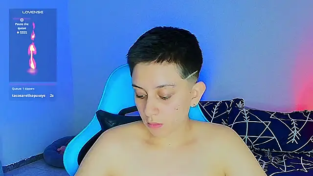 Snapshot of aron_wi chatting on 02/04/25, 11:49 aron wi online show from 02/04/25, 11:49