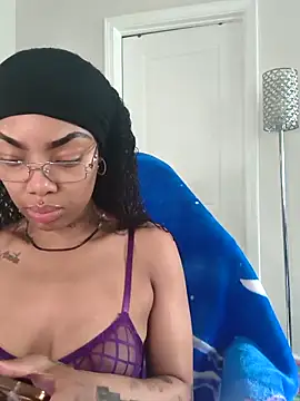 butterflybootyy online show from 05/16/26, 12:26