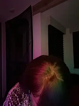 butterflybootyy online show from 11/11/25, 09:59