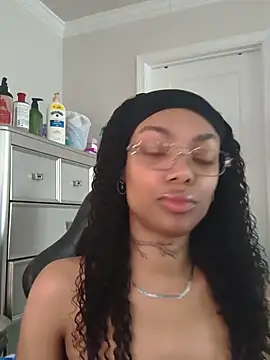 butterflybootyy online show from 05/22/26, 02:48