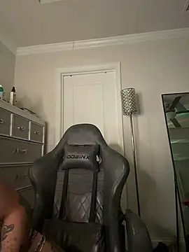 butterflybootyy online show from 02/06/26, 01:45