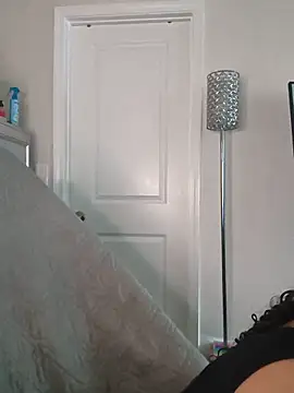 butterflybootyy online show from 06/01/26, 12:49