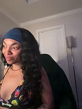 butterflybootyy online show from 04/05/26, 07:37