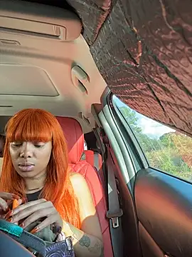 butterflybootyy online show from 10/18/25, 09:06