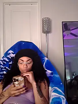 butterflybootyy online show from 05/19/26, 12:15