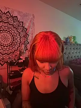 butterflybootyy online show from 10/10/25, 01:01