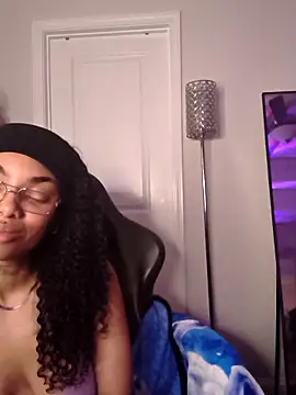 butterflybootyy online show from 05/19/26, 01:56