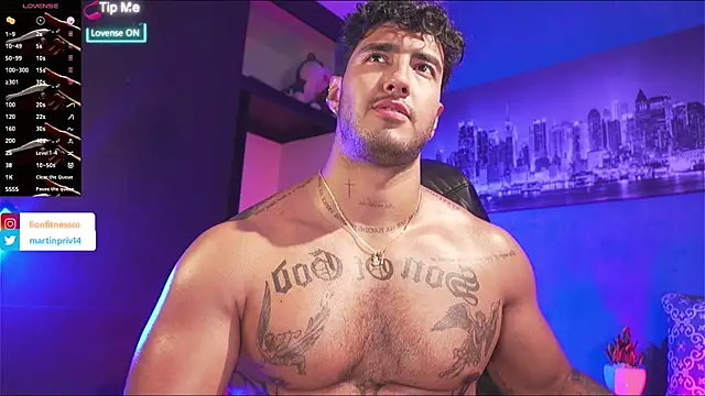 Snapshot of JACOB_MARTINS chatting on 11/20/25, 08:31 JACOB MARTINS online show from 11/20/25, 08:31