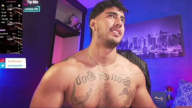 Snapshot of JACOB_MARTINS chatting on 11/30/25, 06:52 JACOB MARTINS online show from 11/30/25, 06:52