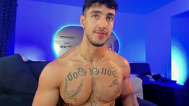 Snapshot of JACOB_MARTINS chatting on 03/08/25, 09:51 JACOB MARTINS online show from 03/08/25, 09:51