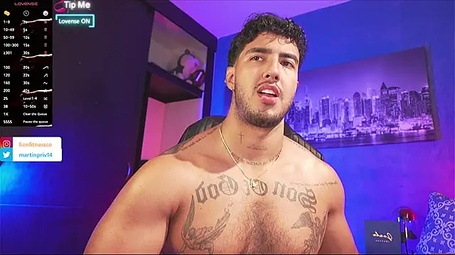 Snapshot of JACOB_MARTINS chatting on 12/01/25, 07:48 JACOB MARTINS online show from 12/01/25, 07:48