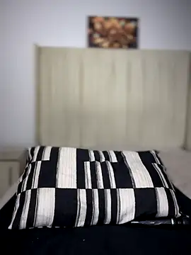 Snapshot of BhadBhad_Kitty chatting on 12/02/25, 02:34 BhadBhad Kitty online show from 12/02/25, 02:34