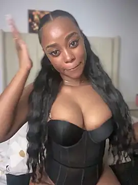 Snapshot of BhadBhad_Kitty chatting on 10/27/25, 05:30 BhadBhad Kitty online show from 10/27/25, 05:30