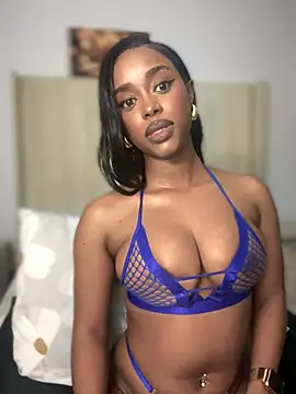 Snapshot of BhadBhad_Kitty chatting on 10/11/25, 03:29 BhadBhad Kitty online show from 10/11/25, 03:29