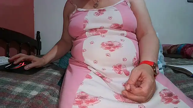 Elizabeth68 online show from 10/28/25, 11:20