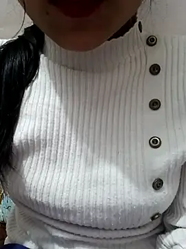 Snapshot of Riyu_05 chatting on 02/28/25, 09:58 Riyu 05 online show from 02/28/25, 09:58