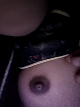 Snapshot of Riyu_05 chatting on 03/02/25, 06:57 Riyu 05 online show from 03/02/25, 06:57