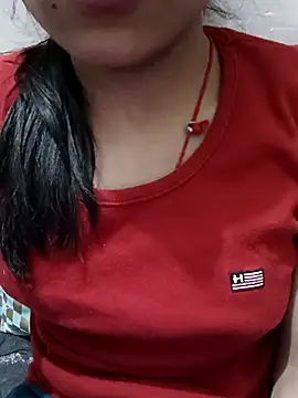 Snapshot of Riyu_05 chatting on 03/21/25, 09:45 Riyu 05 online show from 03/21/25, 09:45