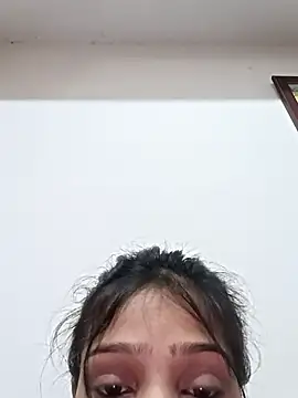 Snapshot of Riyu_05 chatting on 02/25/25, 06:58 Riyu 05 online show from 02/25/25, 06:58