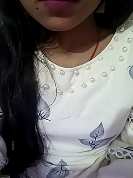 Snapshot of Riyu_05 chatting on 03/10/25, 07:22 Riyu 05 online show from 03/10/25, 07:22