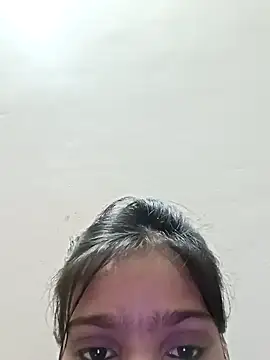 Snapshot of Riyu_05 chatting on 02/08/25, 09:46 Riyu 05 online show from 02/08/25, 09:46