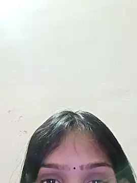 Snapshot of Riyu_05 chatting on 02/26/25, 10:49 Riyu 05 online show from 02/26/25, 10:49