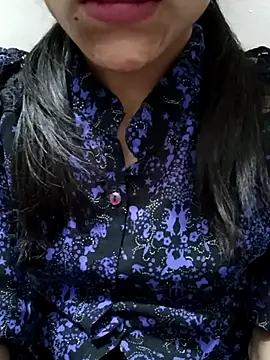 Snapshot of Riyu_05 chatting on 03/20/25, 08:09 Riyu 05 online show from 03/20/25, 08:09