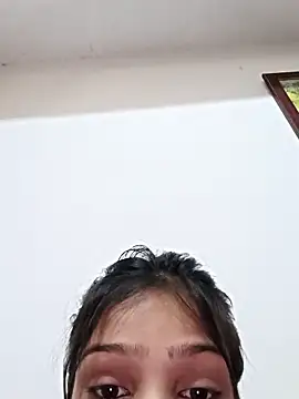 Snapshot of Riyu_05 chatting on 03/07/25, 09:51 Riyu 05 online show from 03/07/25, 09:51