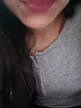 Snapshot of Riyu_05 chatting on 02/10/25, 10:53 Riyu 05 online show from 02/10/25, 10:53