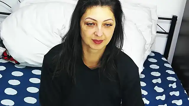 DivinSandra online show from 03/07/25, 09:40