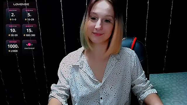 Snapshot of AgathaNoxe chatting on 01/22/25, 05:26 AgathaNoxe online show from 01/22/25, 05:26