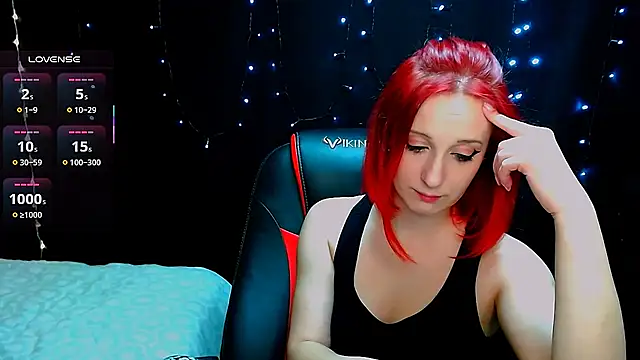 Snapshot of AgathaNoxe chatting on 02/28/25, 01:47 AgathaNoxe online show from 02/28/25, 01:47