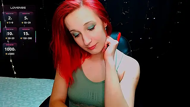 Snapshot of AgathaNoxe chatting on 03/06/25, 12:32 AgathaNoxe online show from 03/06/25, 12:32