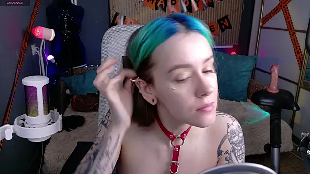 Cumpotik Eve online show from 11/25/25, 02:12